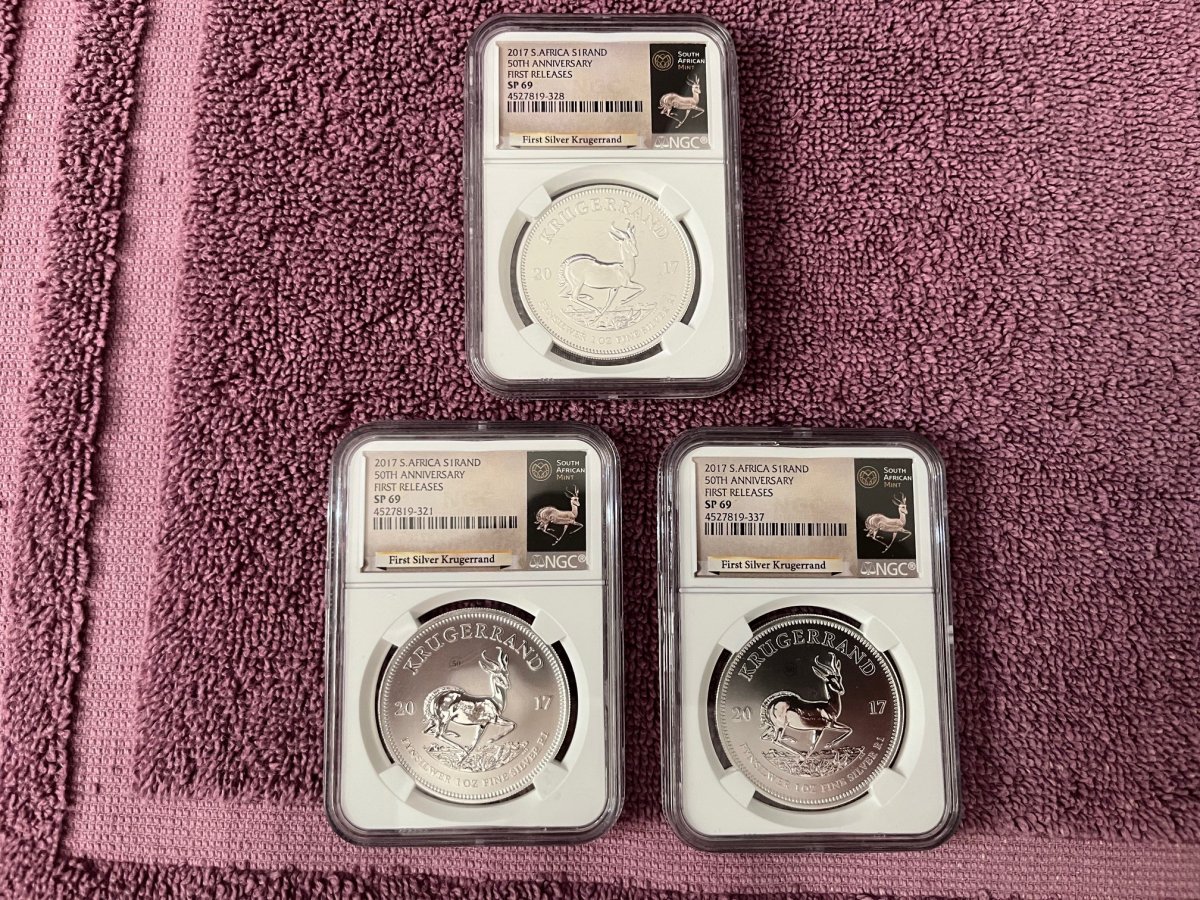 2017 Silver Krugerrand.jpg