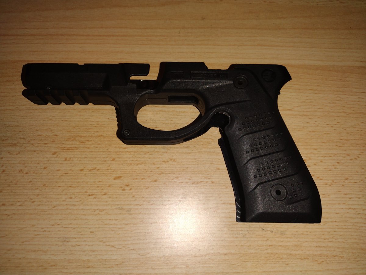 Beretta Recover Grip CoverIMG_20250516_212418004.jpg