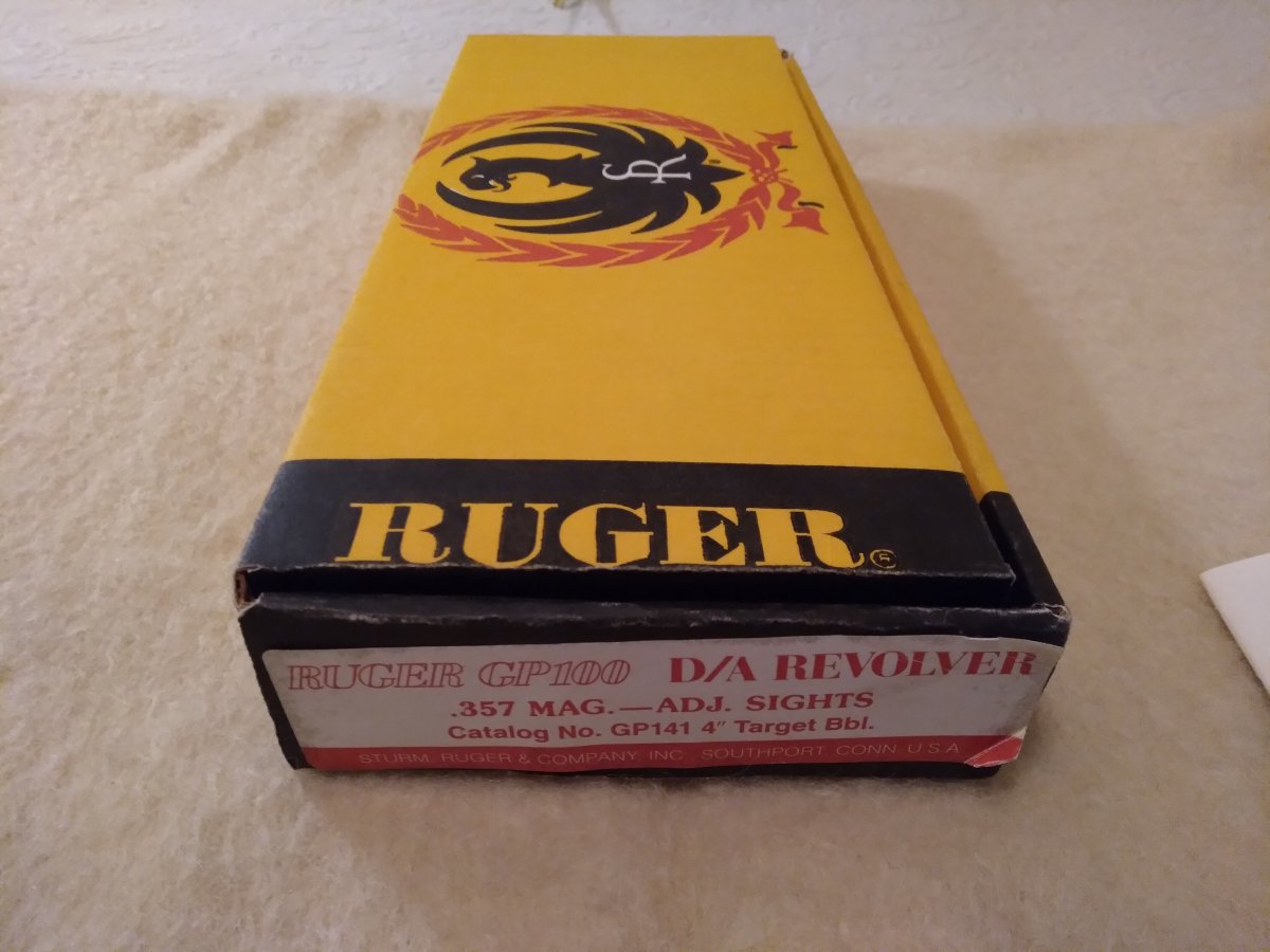 Box Ruger GP-141 Box 1.jpg