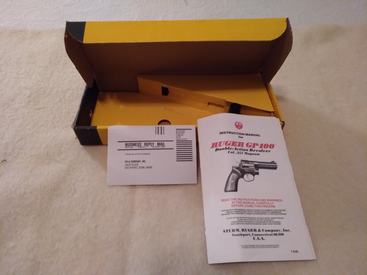 Box Ruger GP-141 Box 2.jpg