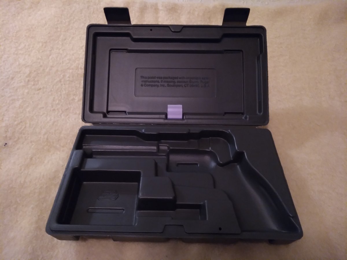 Box Ruger Plastic Case 2.jpg