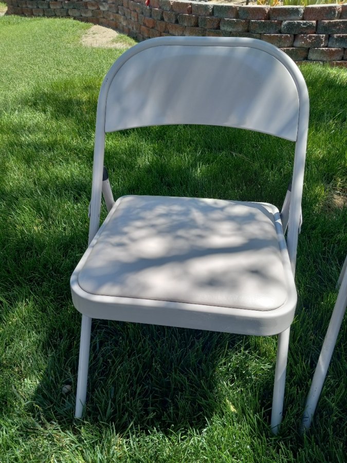 Chair_2.jpg