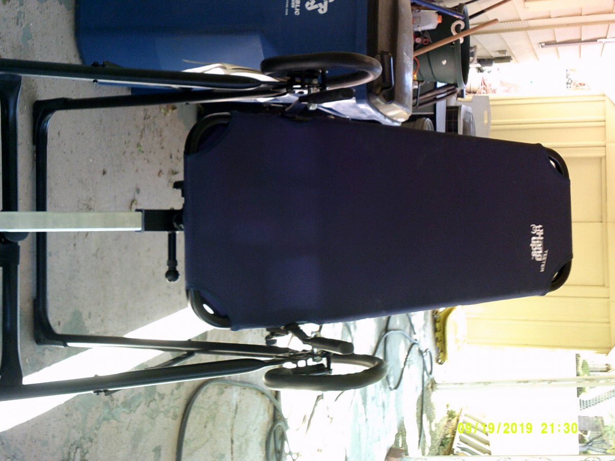 Inversion table 003.JPG