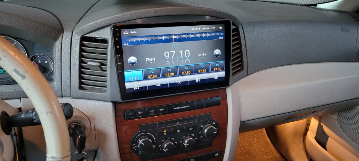 jeep radio.jpg