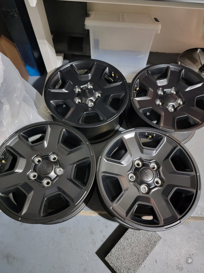 Jeep Wheels.jpg