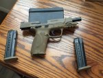 S & W M&P M2.0 9m.JPG